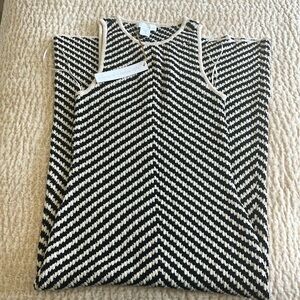 House of Harlow 1960 Black /Tan Chevron Crochet Knit Maxi Dress Size M NWT